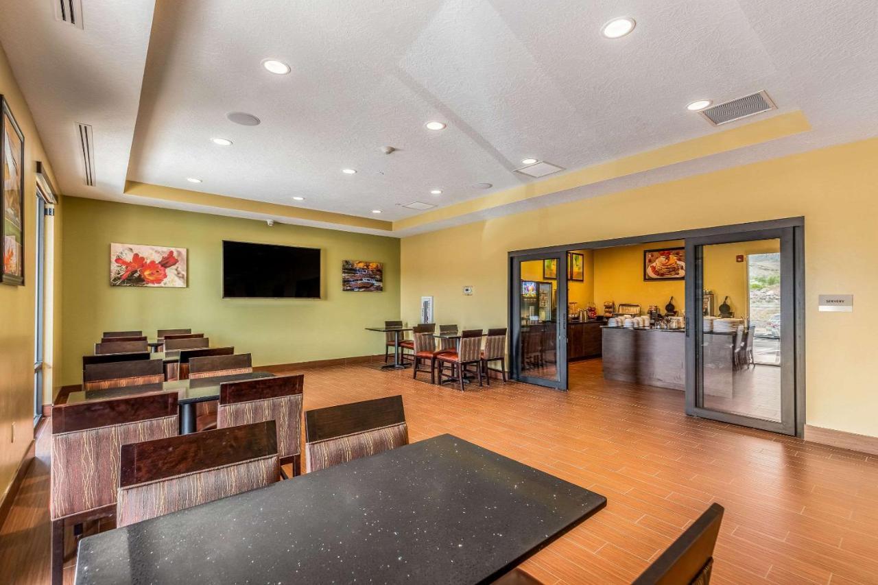Sleep Inn & Suites Hurricane Zion Park Area Exterior photo