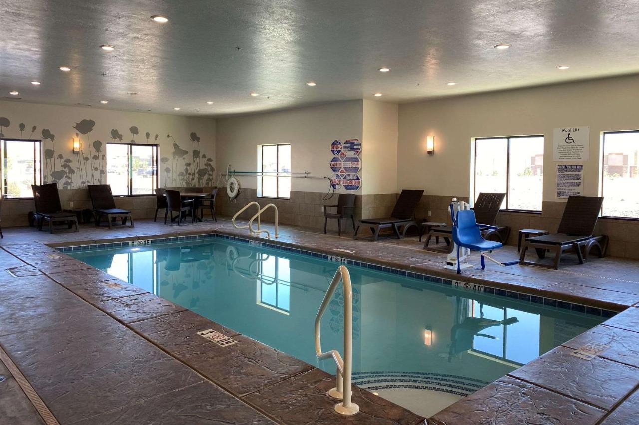 Sleep Inn & Suites Hurricane Zion Park Area Exterior photo